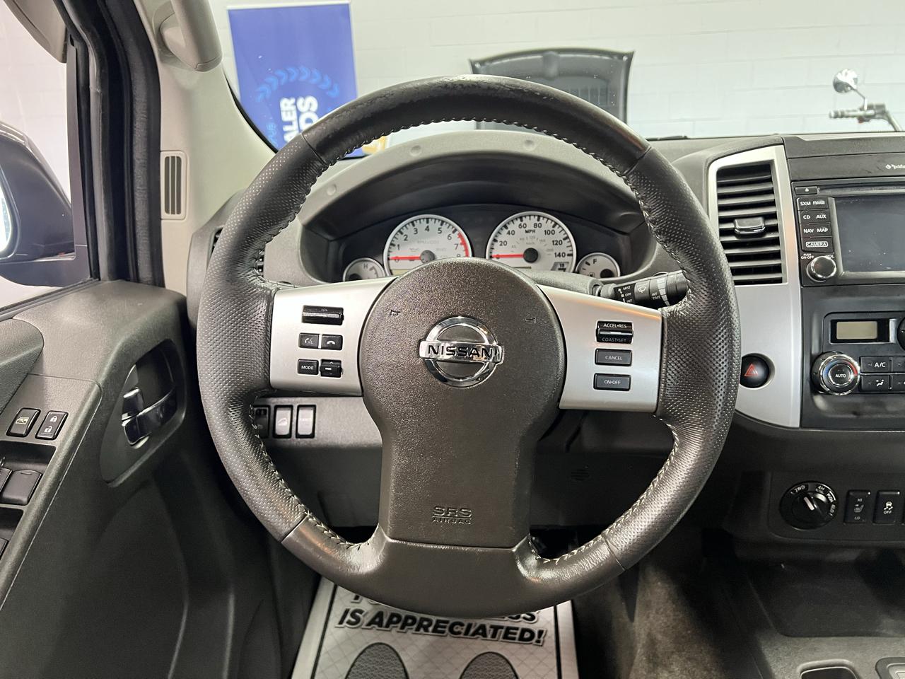 Nissan Frontier  2015