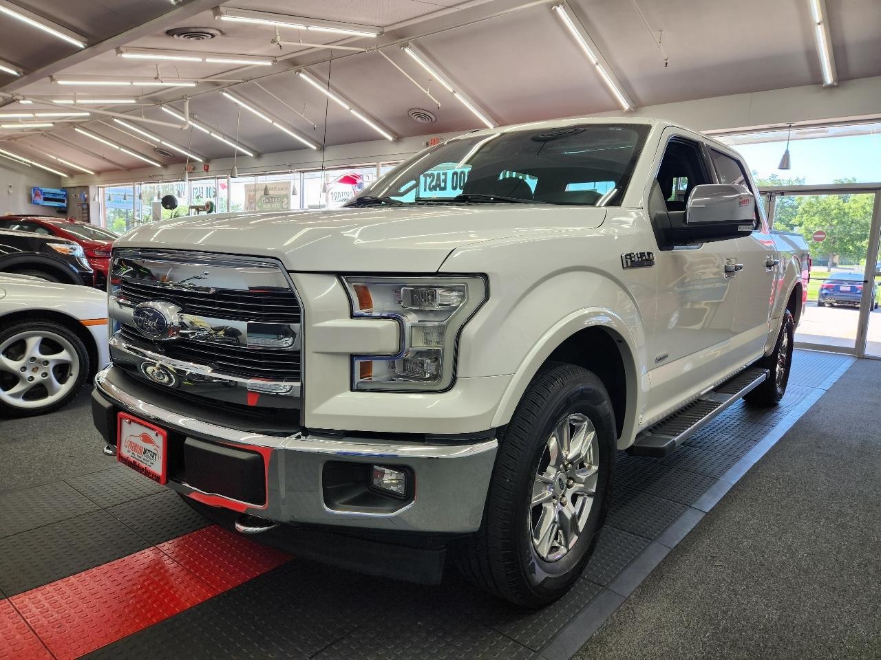 Ford F-150 4WD SuperCab 133" Lariat 2017