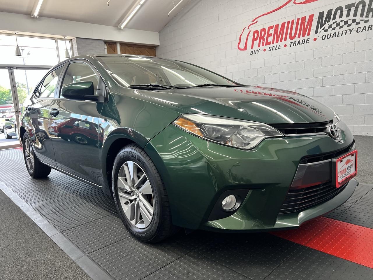 Toyota Corolla  2015