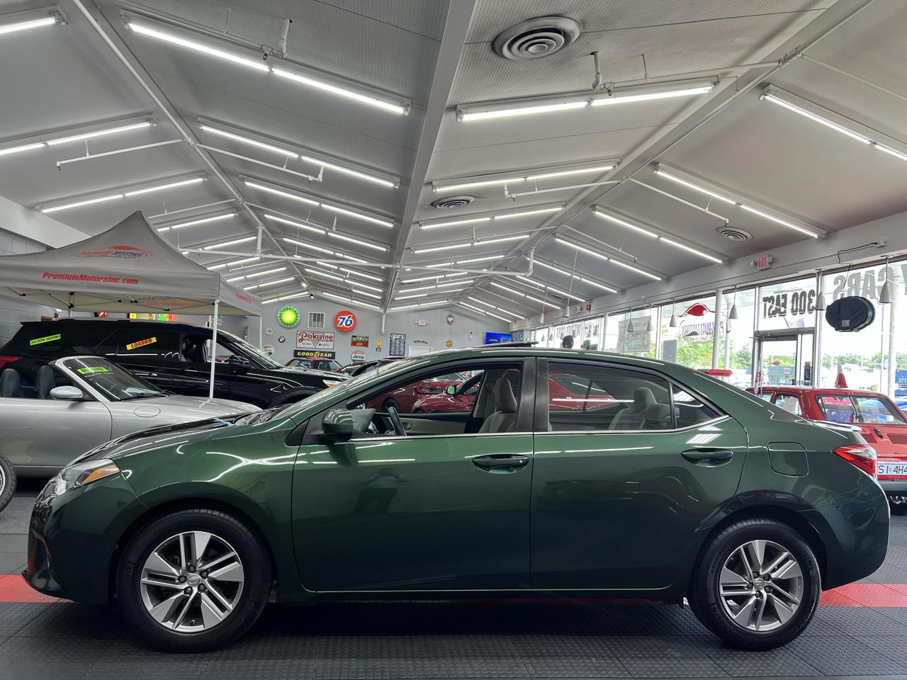 Toyota Corolla  2015