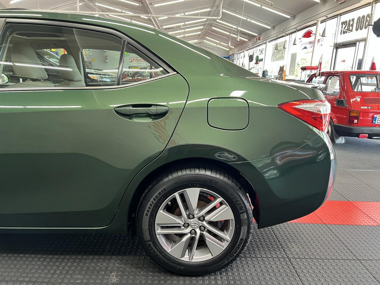 Toyota Corolla  2015