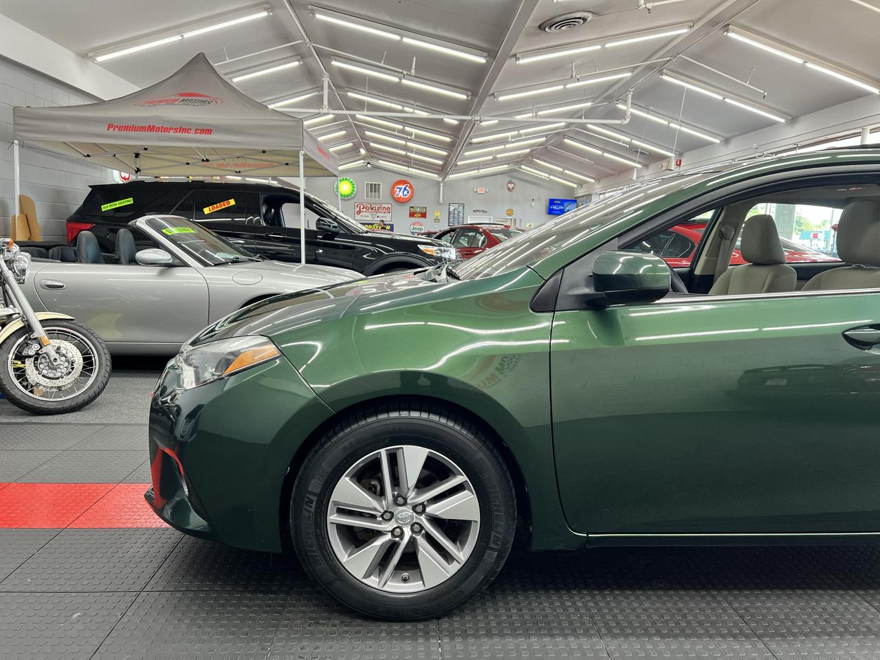 Toyota Corolla  2015