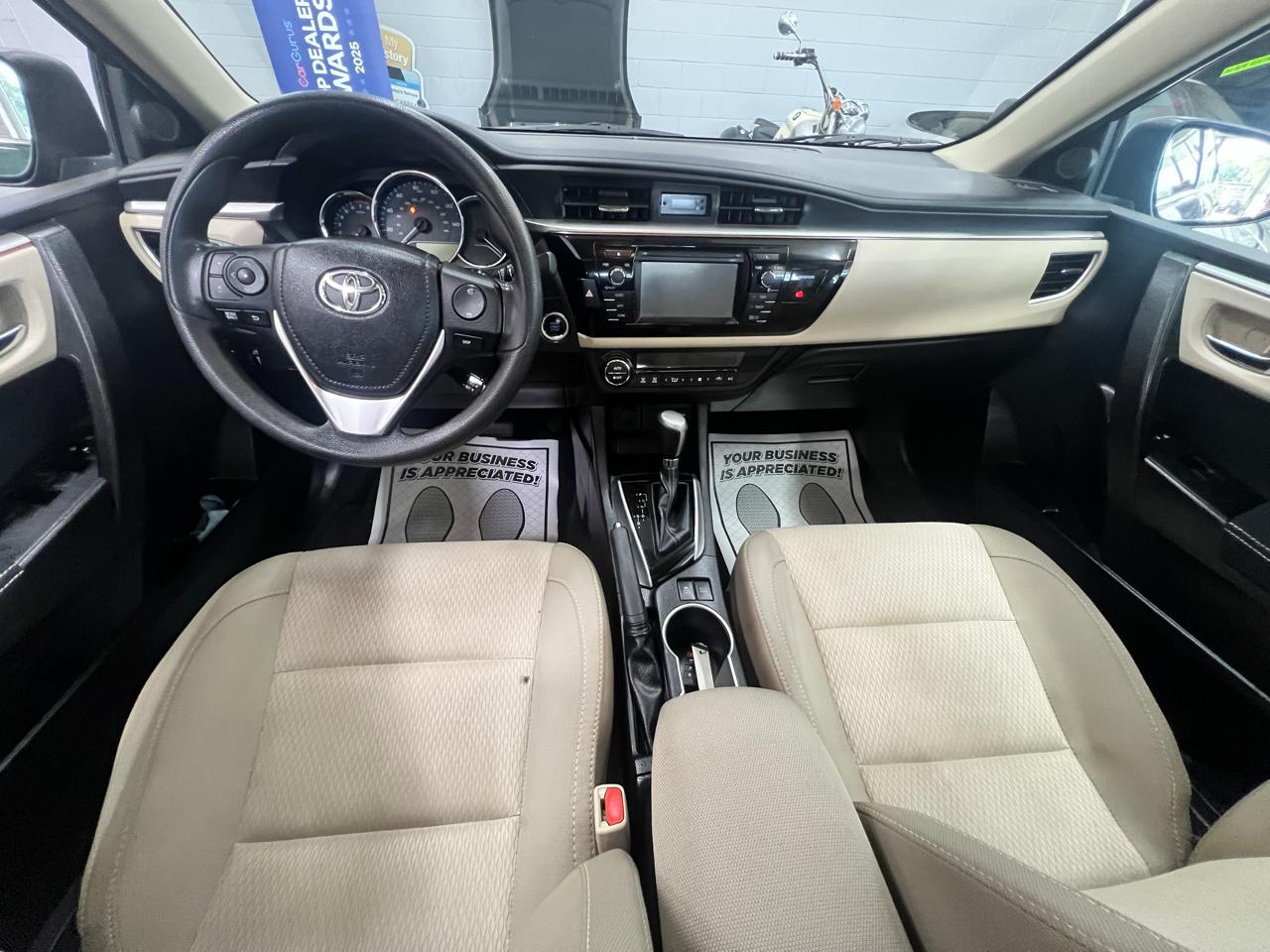 Toyota Corolla  2015