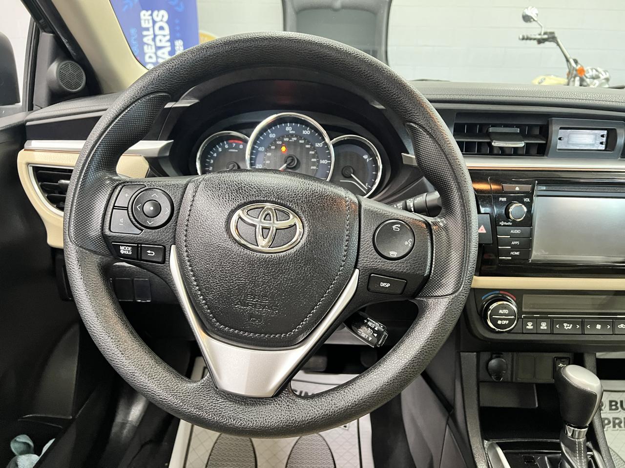 Toyota Corolla  2015