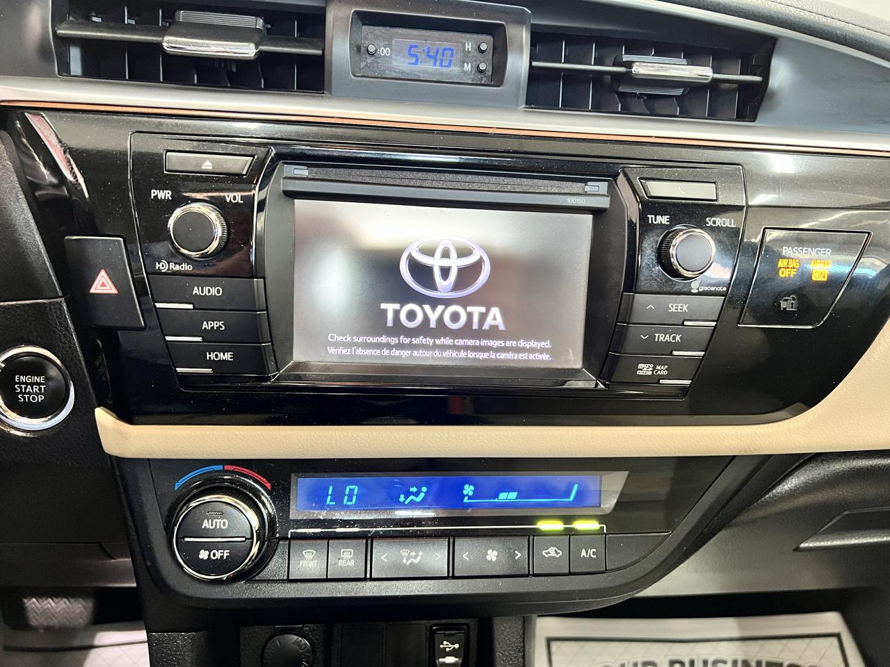 Toyota Corolla  2015