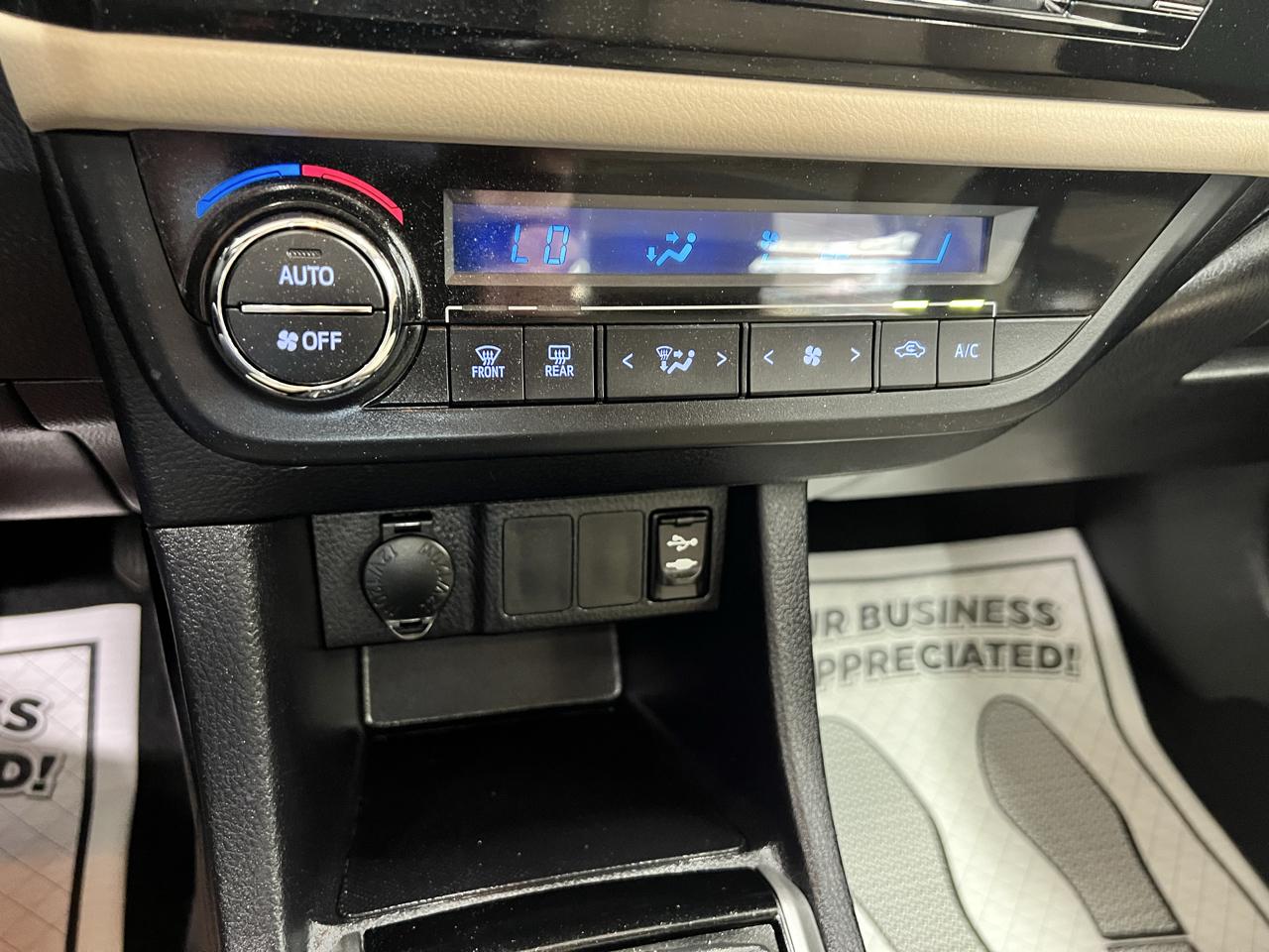 Toyota Corolla  2015