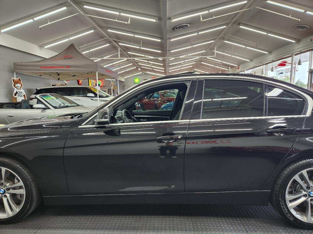 BMW 3-Series  2017