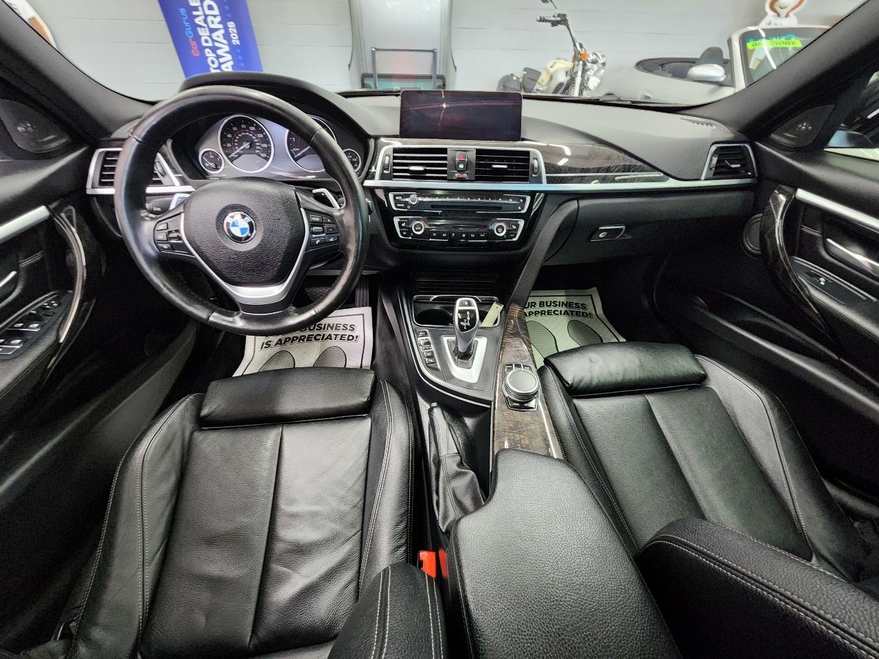 BMW 3-Series  2017