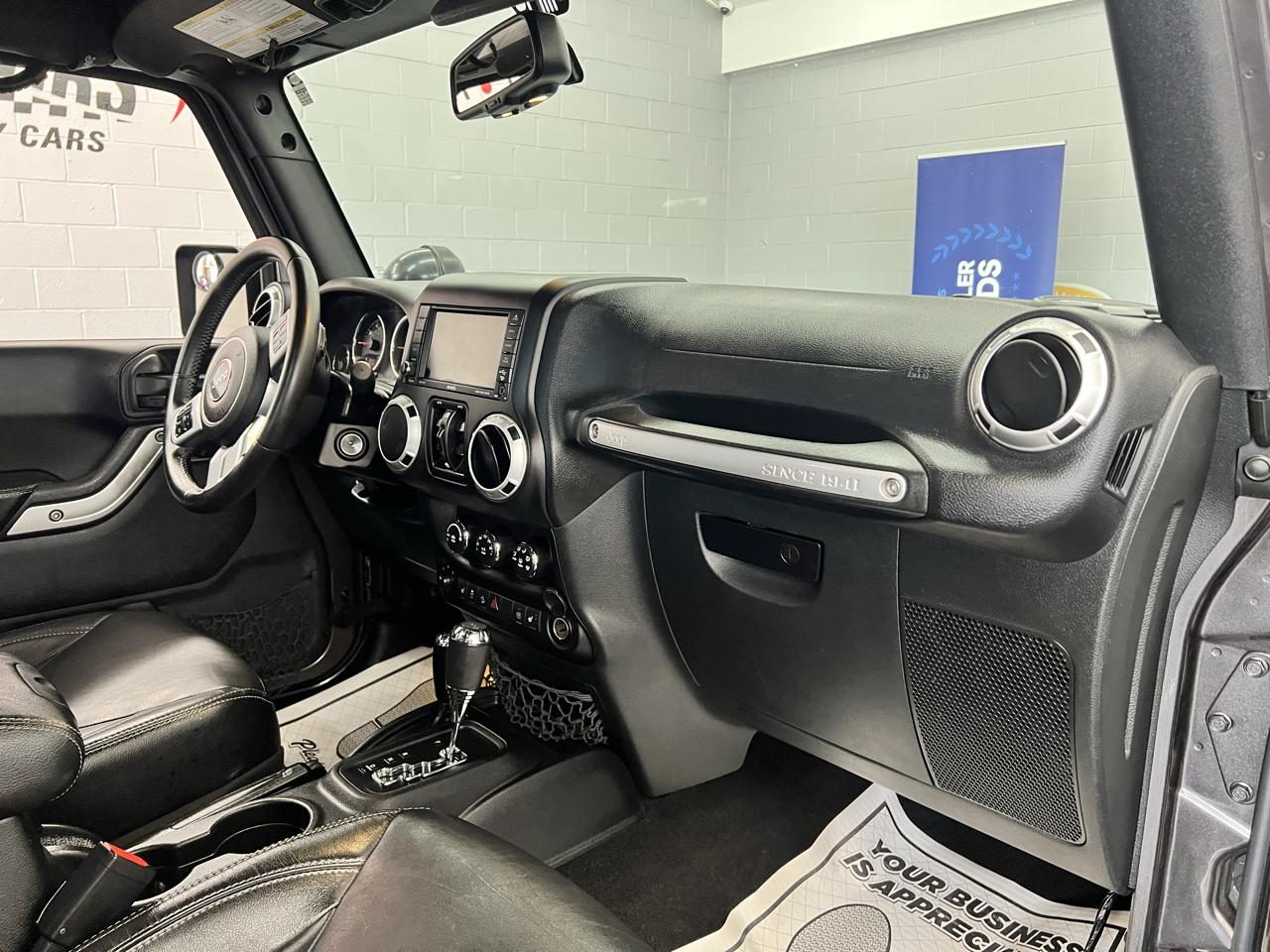 Jeep Wrangler  2016