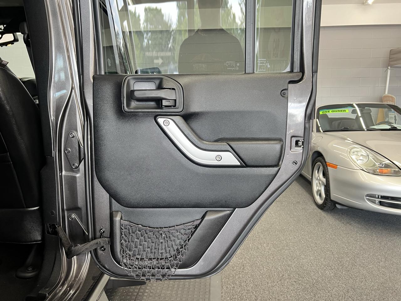 Jeep Wrangler  2016