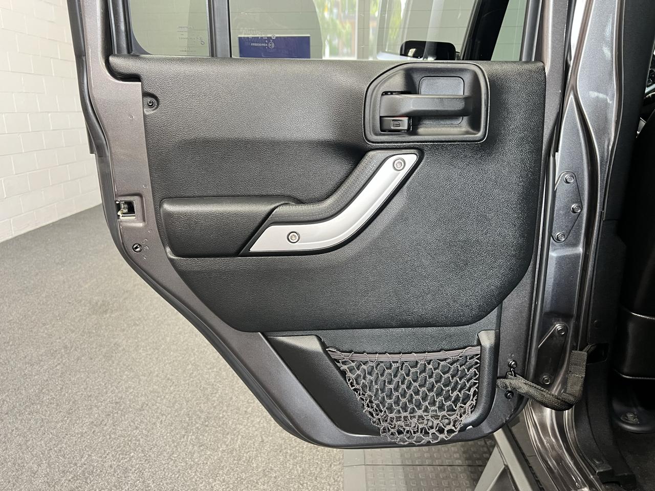 Jeep Wrangler  2016