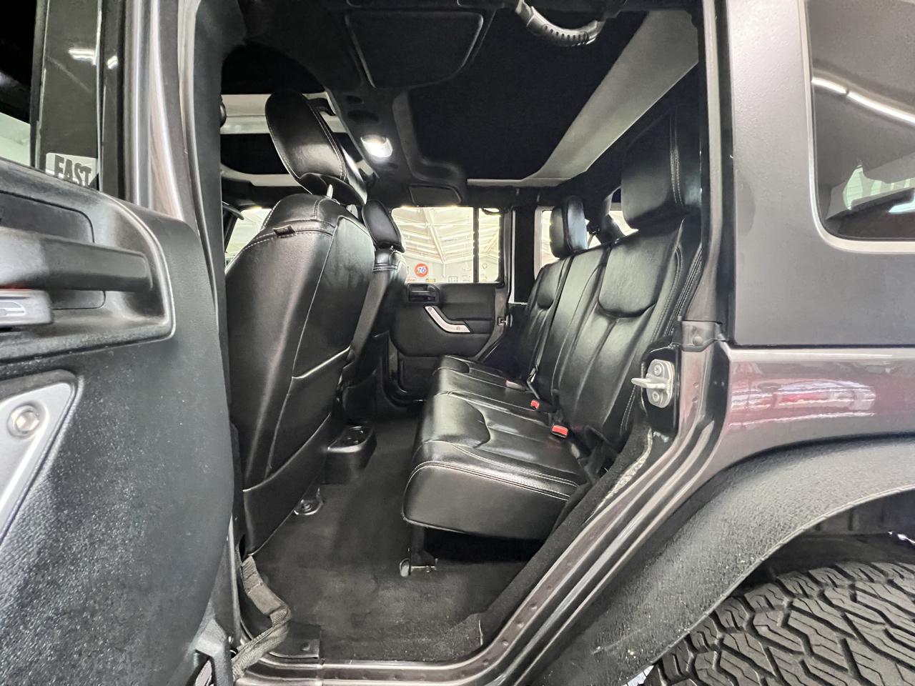 Jeep Wrangler  2016