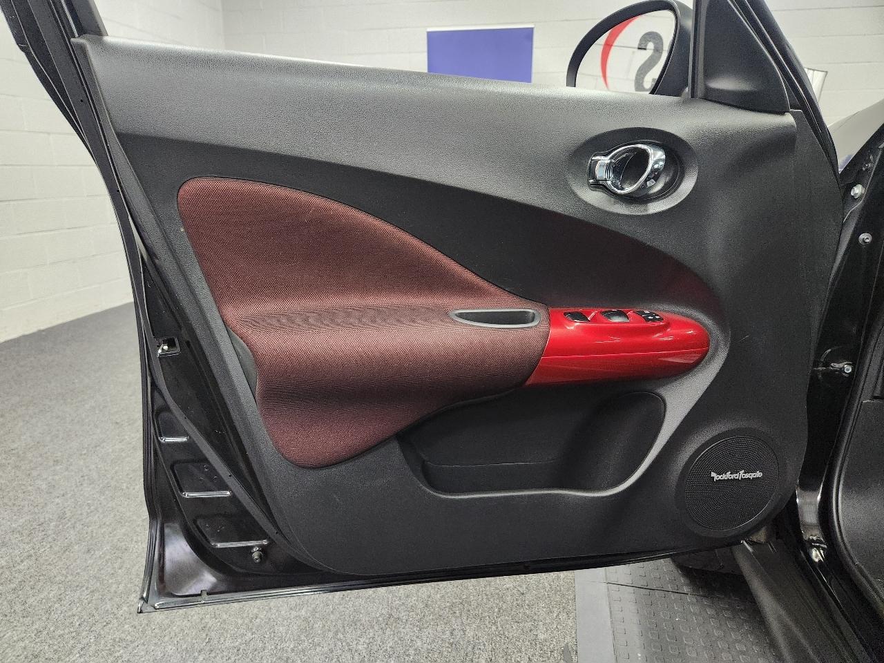 Nissan Juke  2013