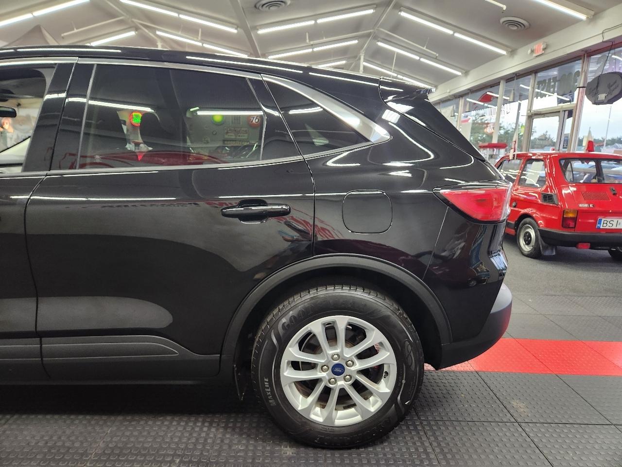 Ford Escape SE 2021