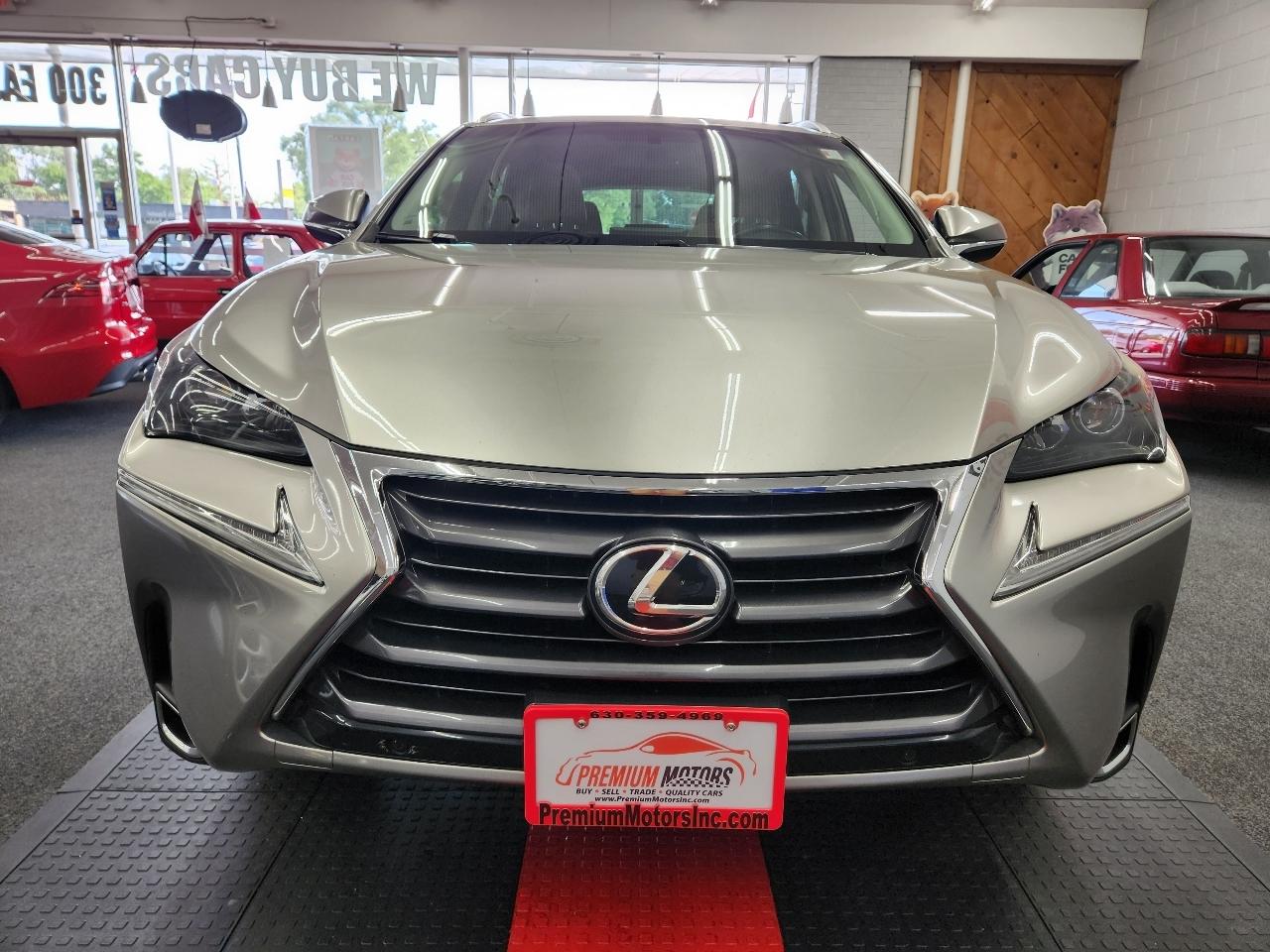 Lexus NX 200t  2017