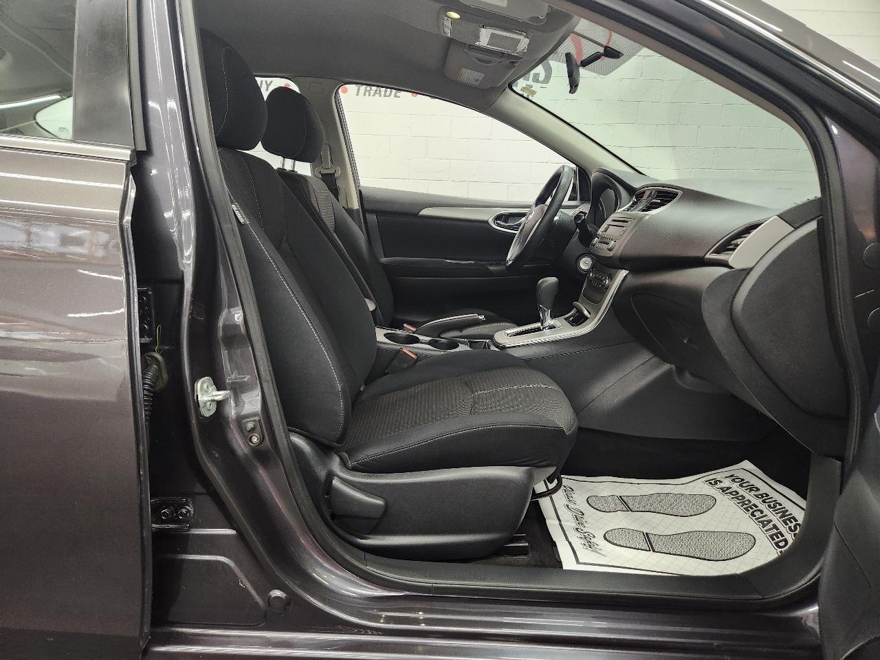 Nissan Sentra S 2014