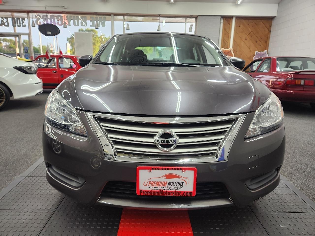 Nissan Sentra S 2014