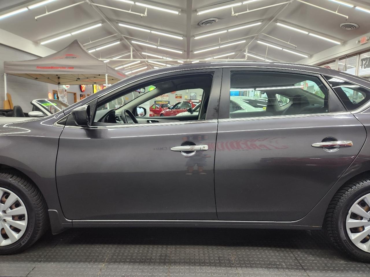 Nissan Sentra S 2014