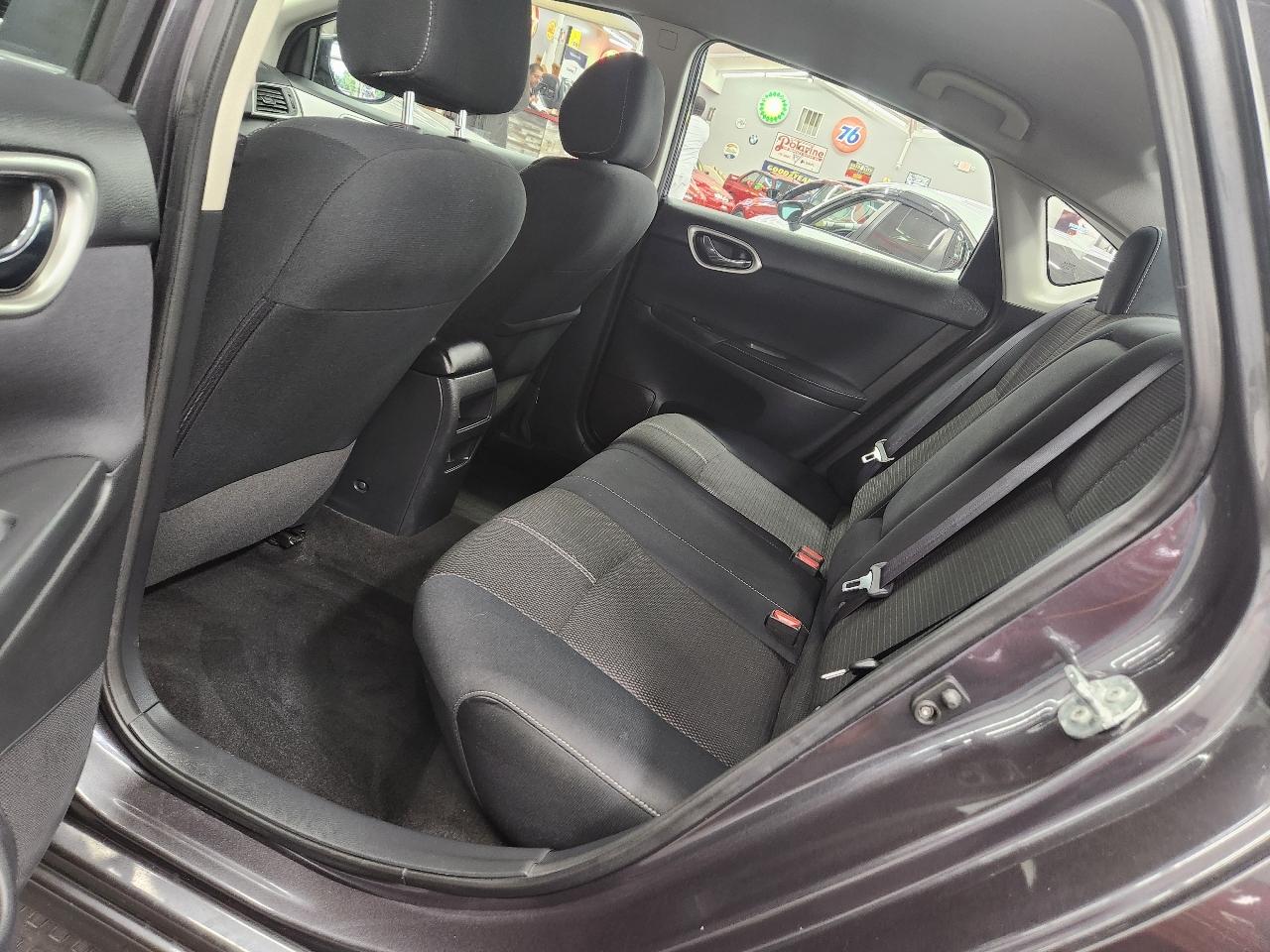 Nissan Sentra S 2014