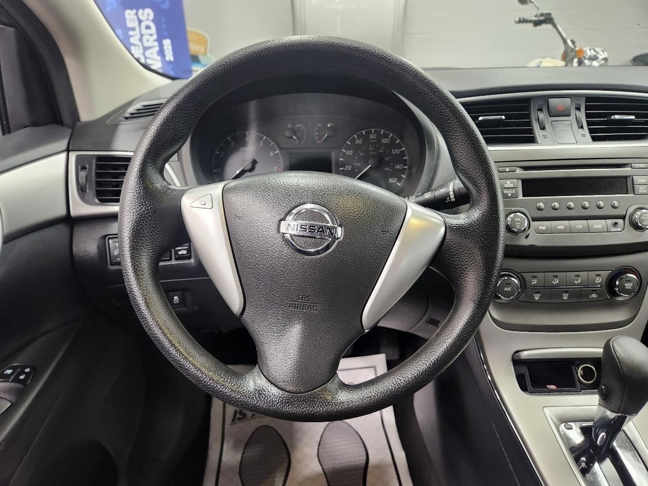 Nissan Sentra S 2014