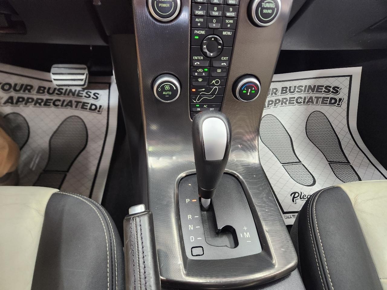 Volvo V50  2010