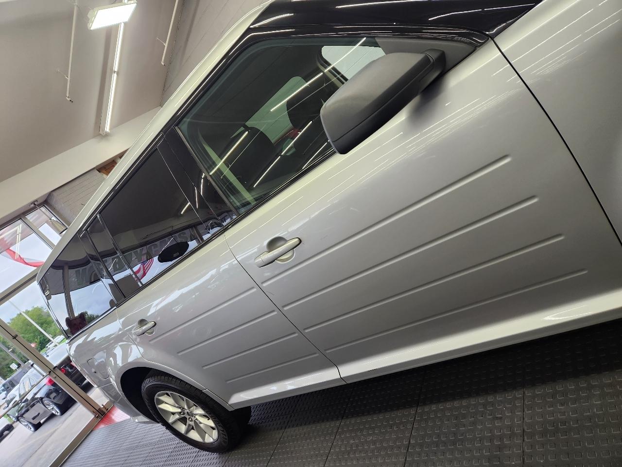 Ford Flex SE 2014
