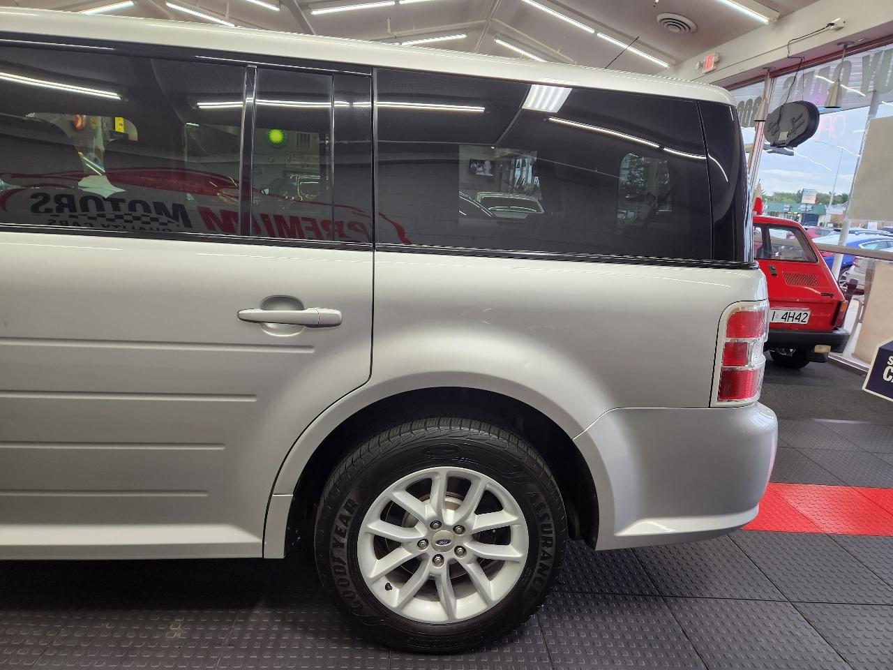 Ford Flex SE 2014