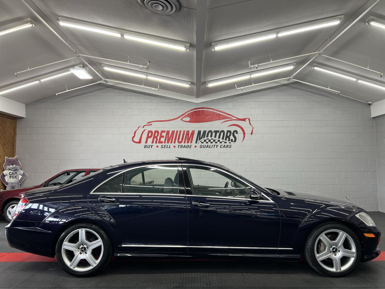 Mercedes-Benz S-Class S550 2007