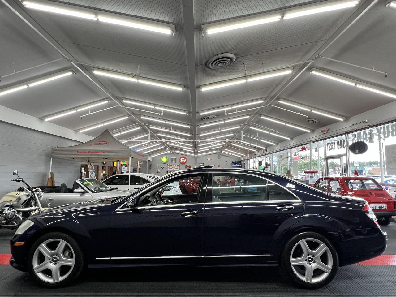 Mercedes-Benz S-Class S550 2007
