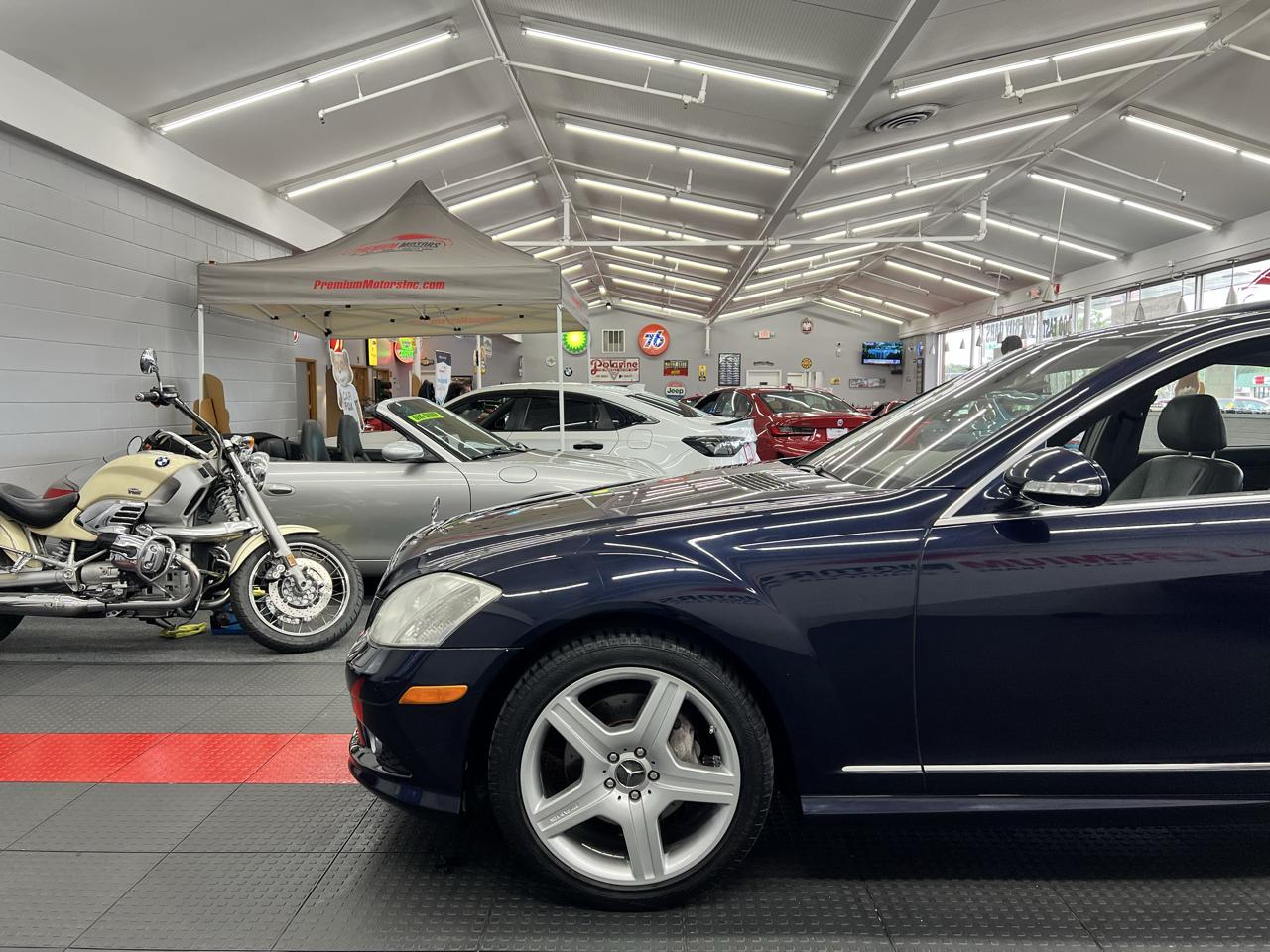 Mercedes-Benz S-Class S550 2007