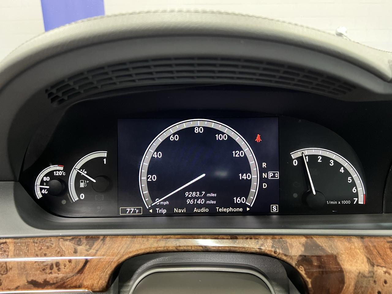 Mercedes-Benz S-Class S550 2007