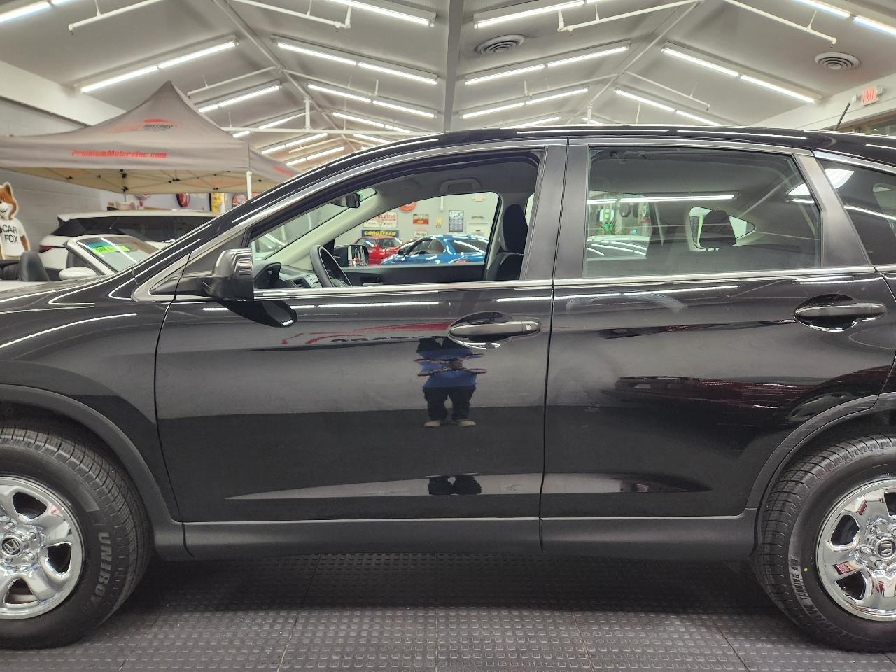 Honda CR-V LX 2013