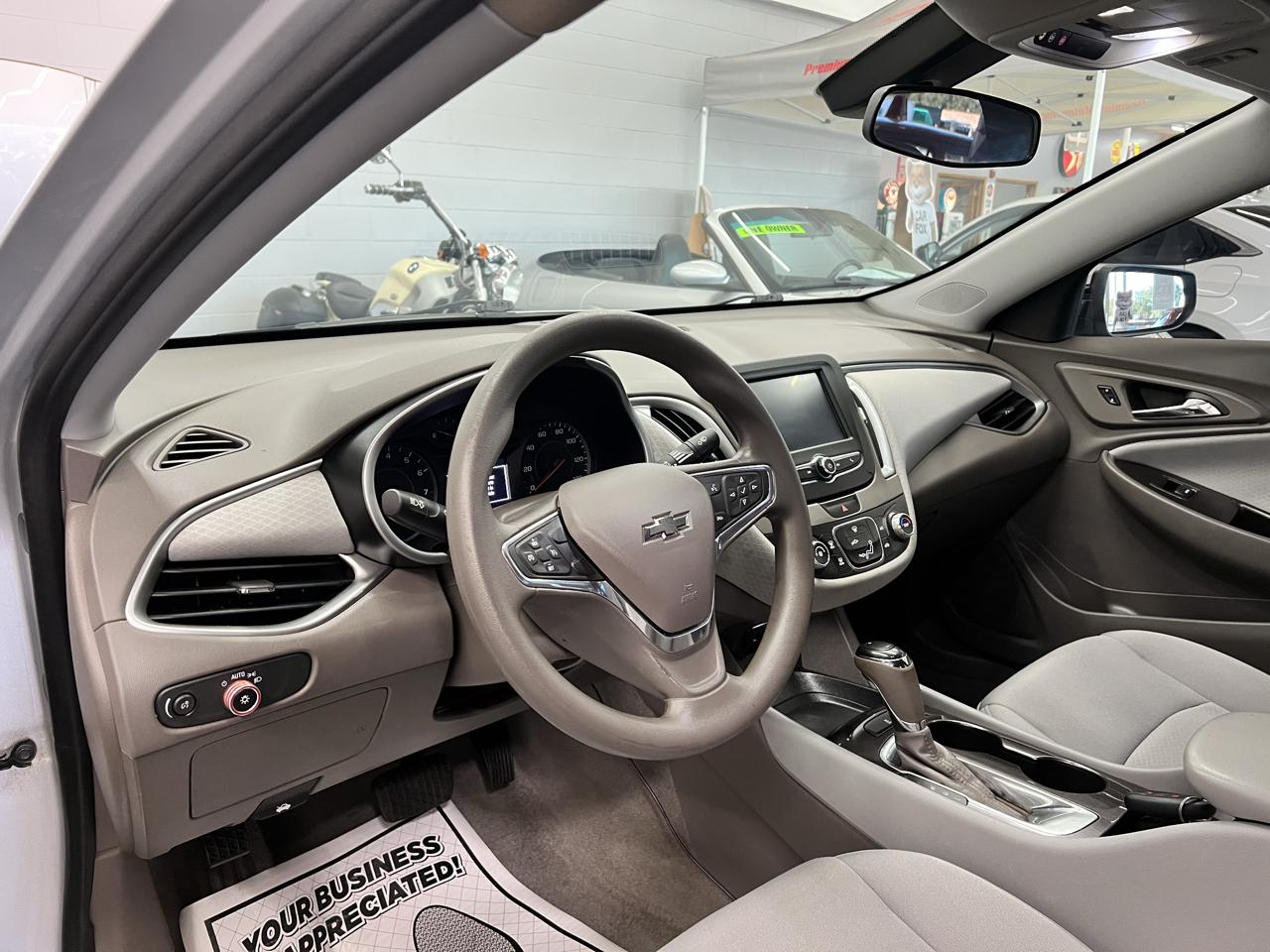 Chevrolet Malibu LS 2016