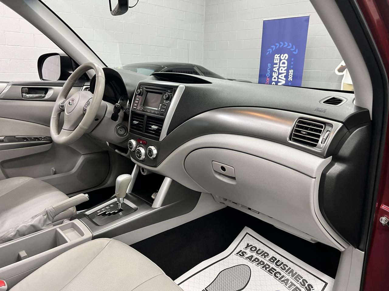 Subaru Forester  2011