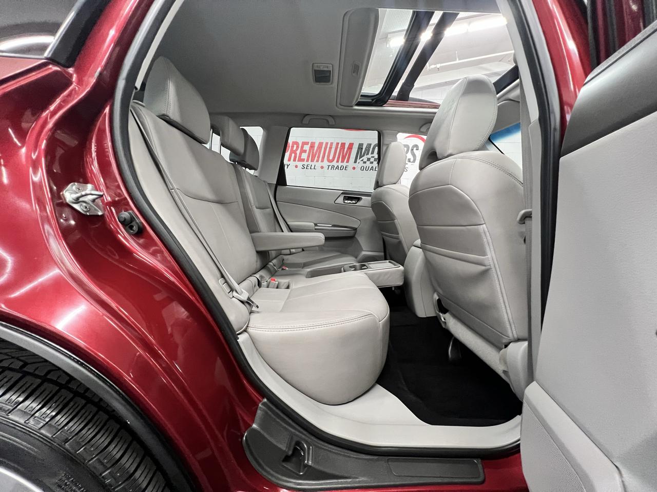 Subaru Forester  2011