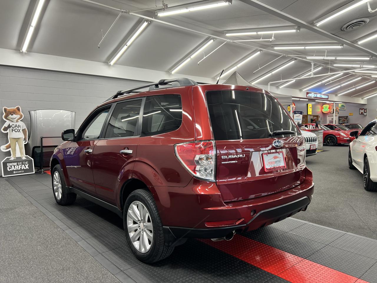 Subaru Forester  2011