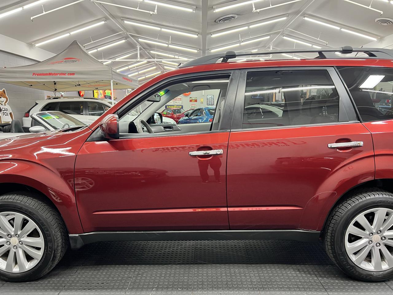 Subaru Forester  2011