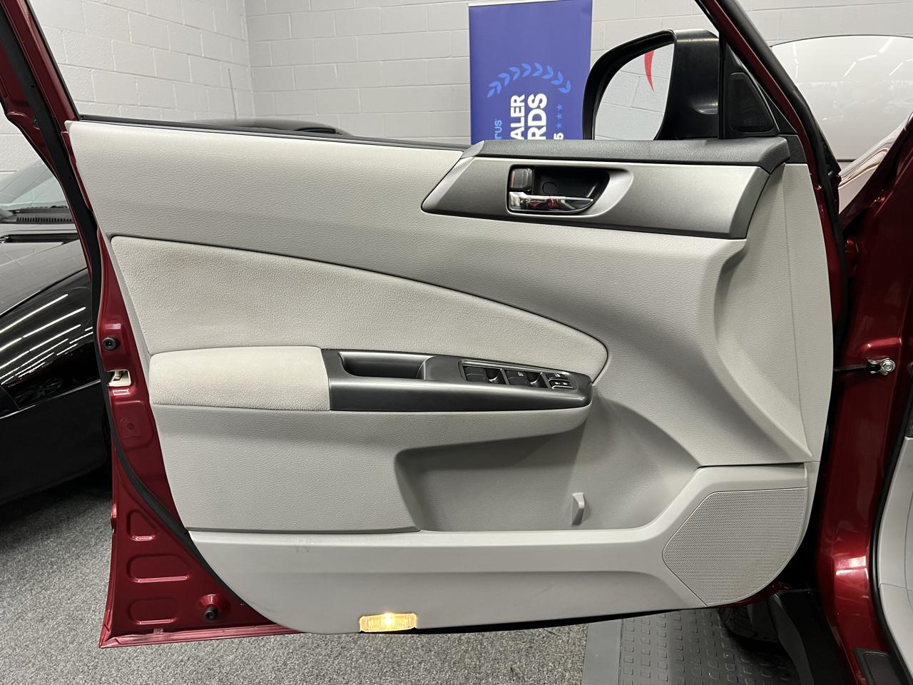 Subaru Forester  2011