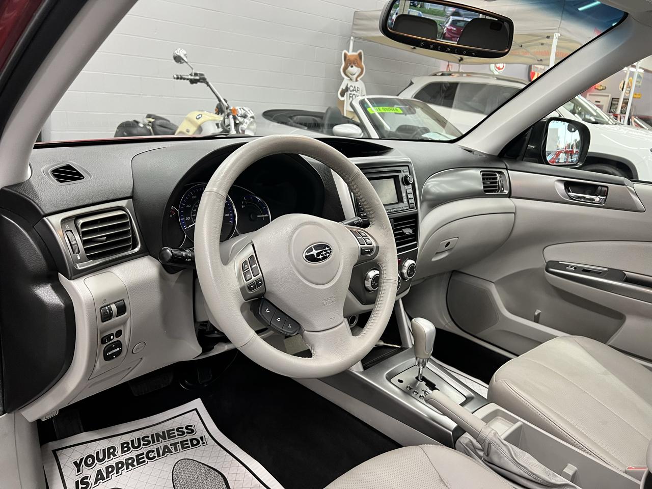 Subaru Forester  2011