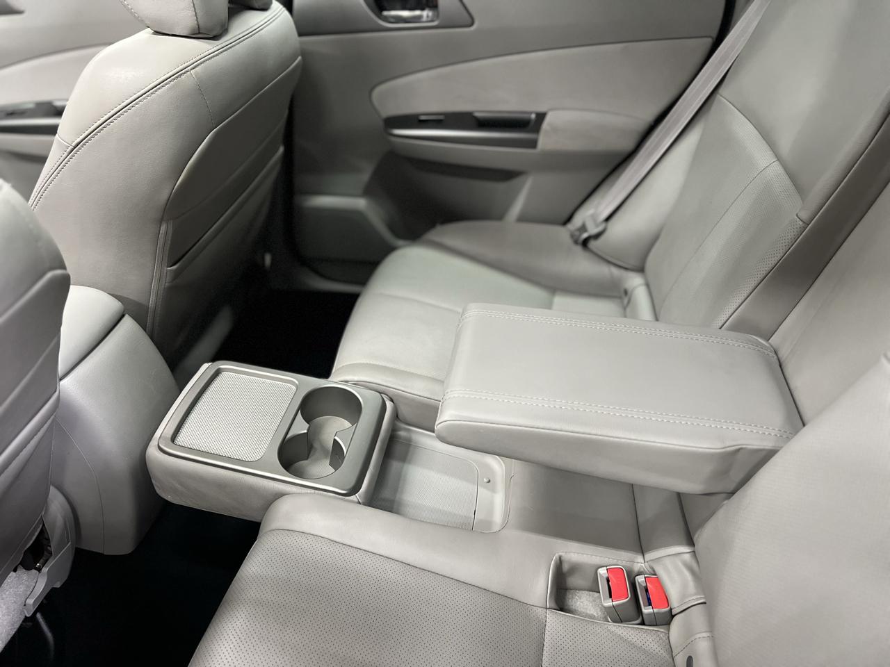 Subaru Forester  2011