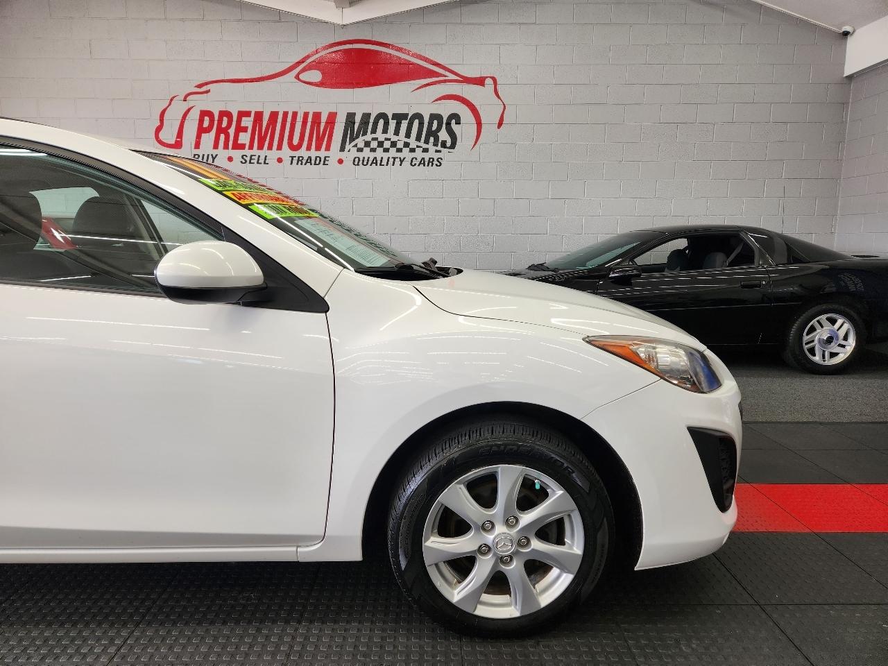 Mazda MAZDA3 i 2011