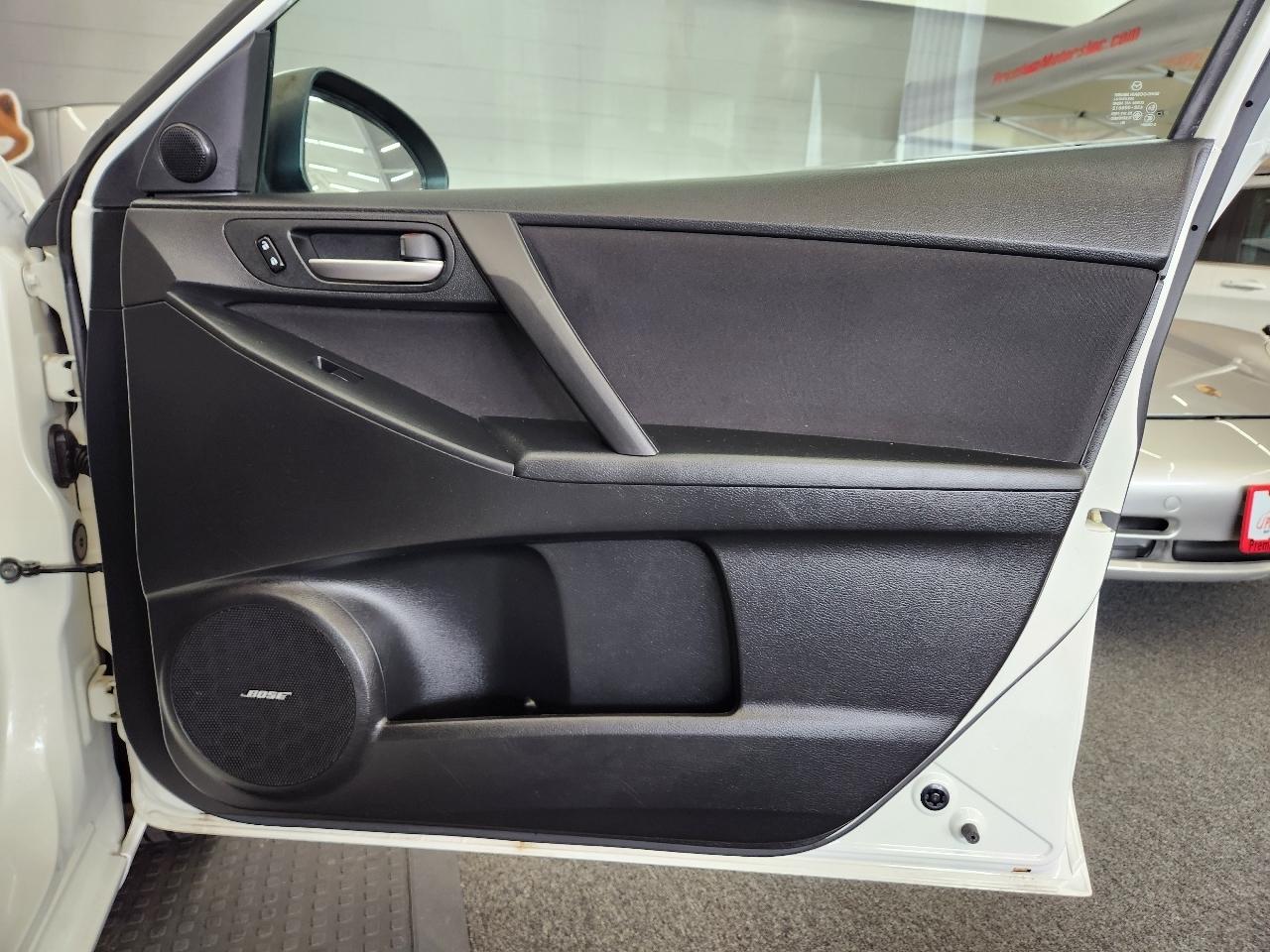 Mazda MAZDA3 i 2011
