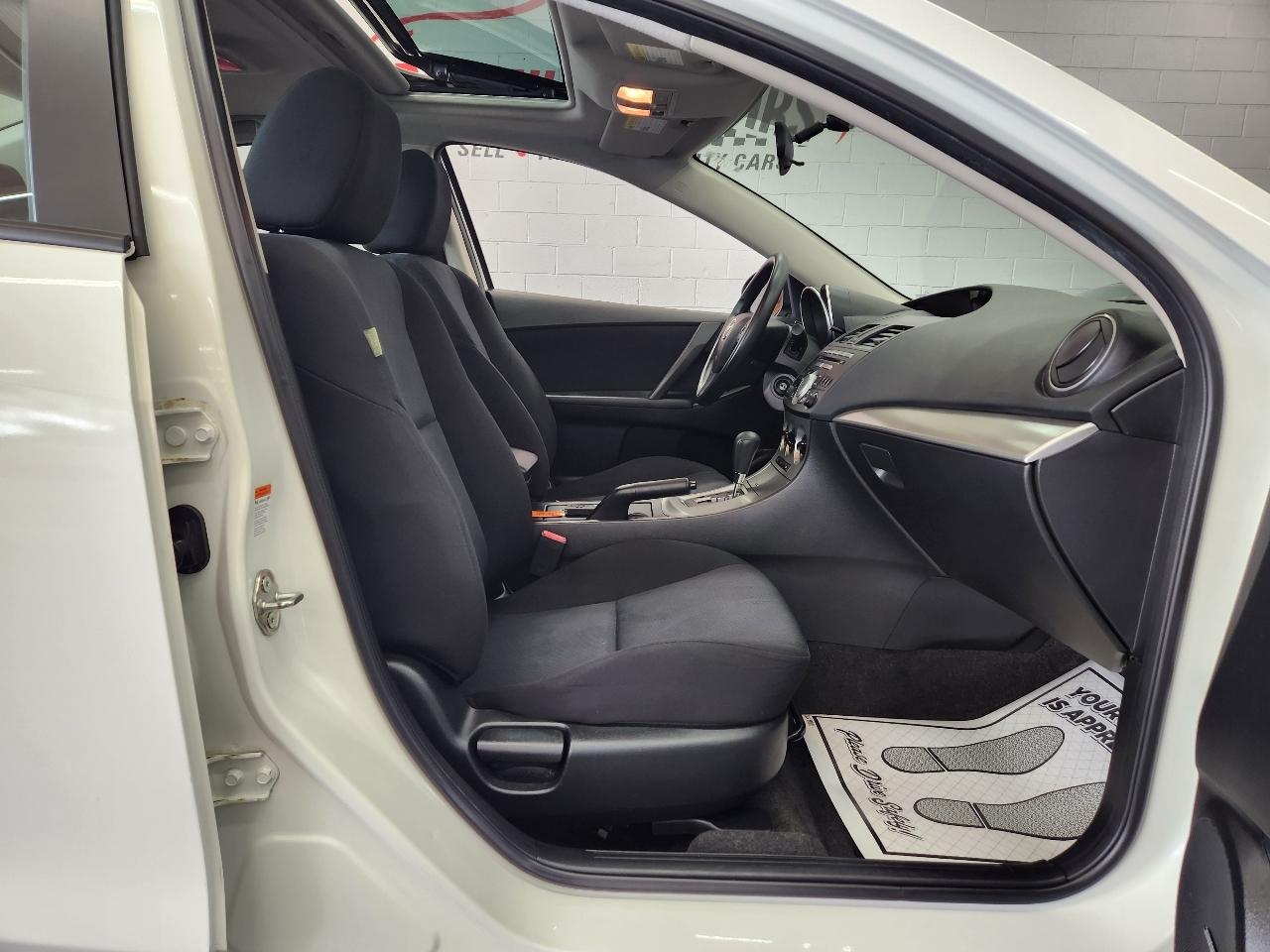 Mazda MAZDA3 i 2011