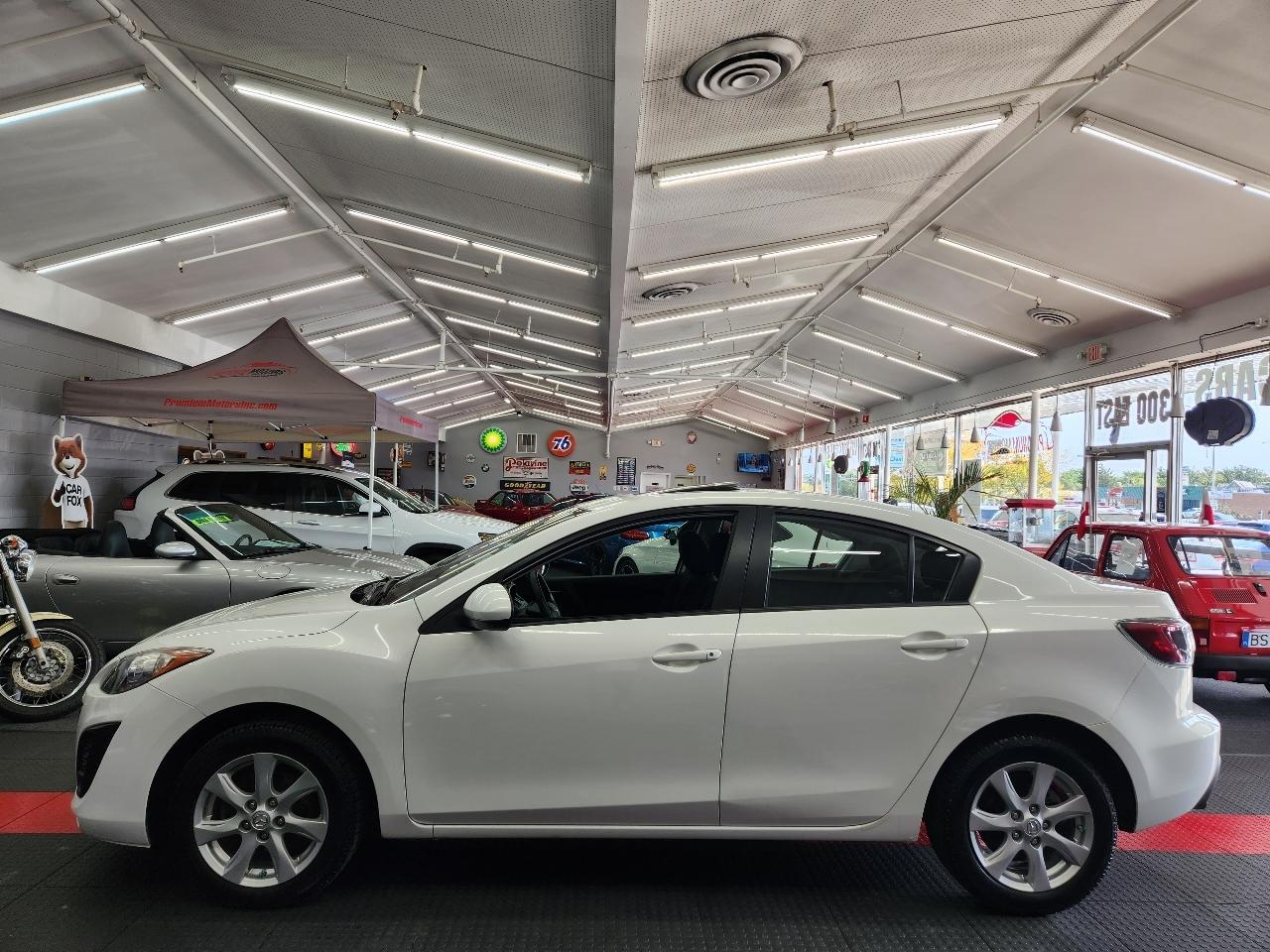 Mazda MAZDA3 i 2011