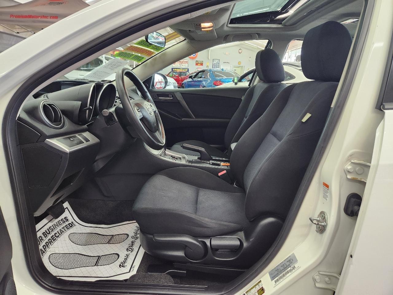 Mazda MAZDA3 i 2011