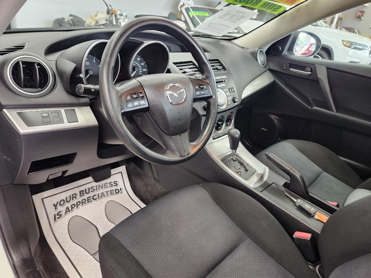 Mazda MAZDA3 i 2011