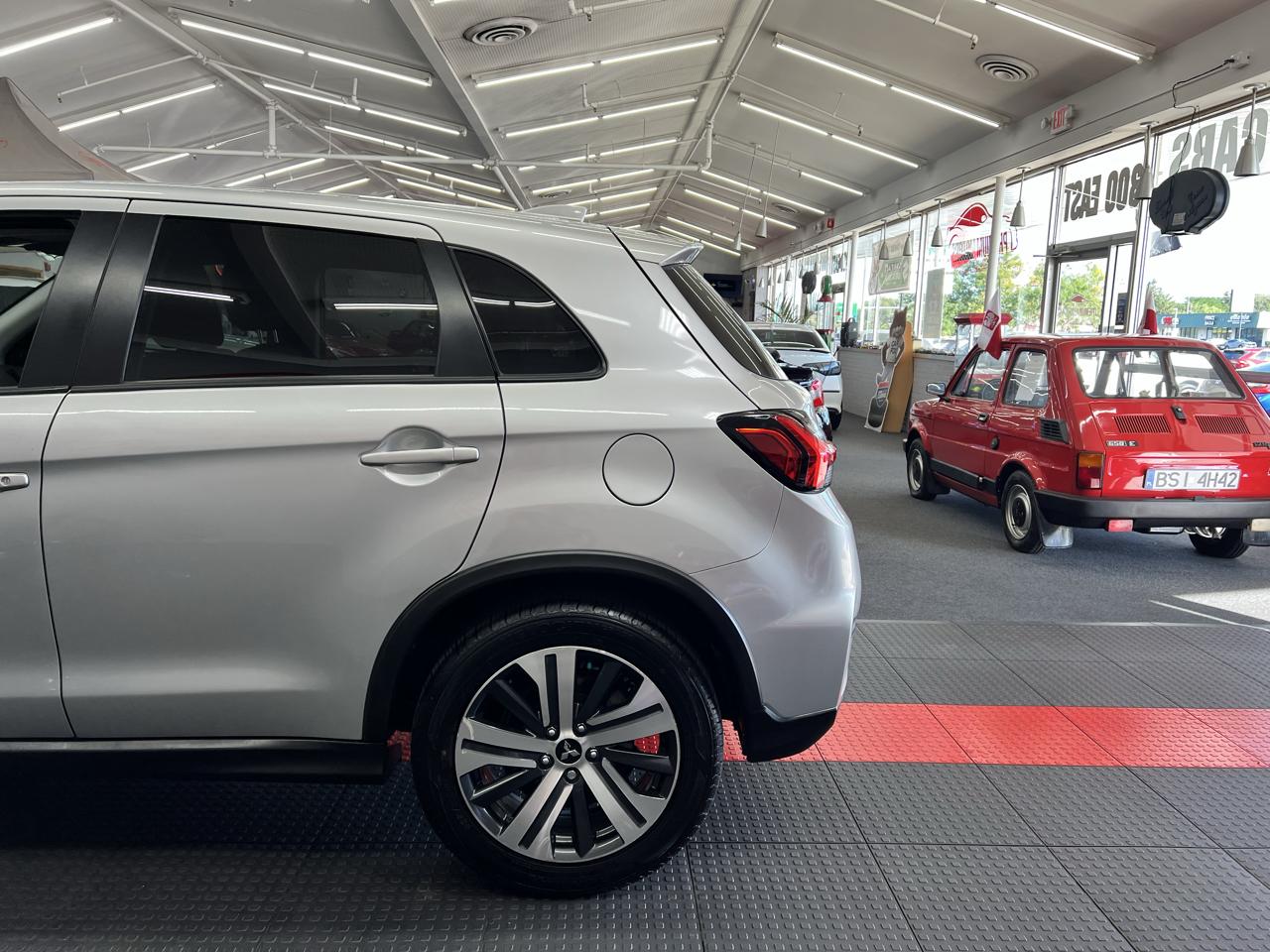 Mitsubishi Outlander Sport ES 4D SUV 4WD 2023
