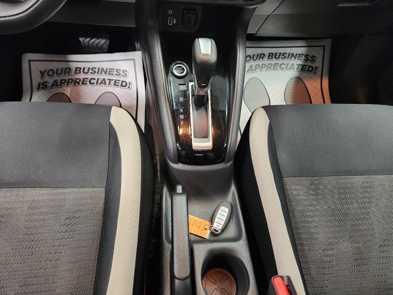 Nissan Versa SV 2020