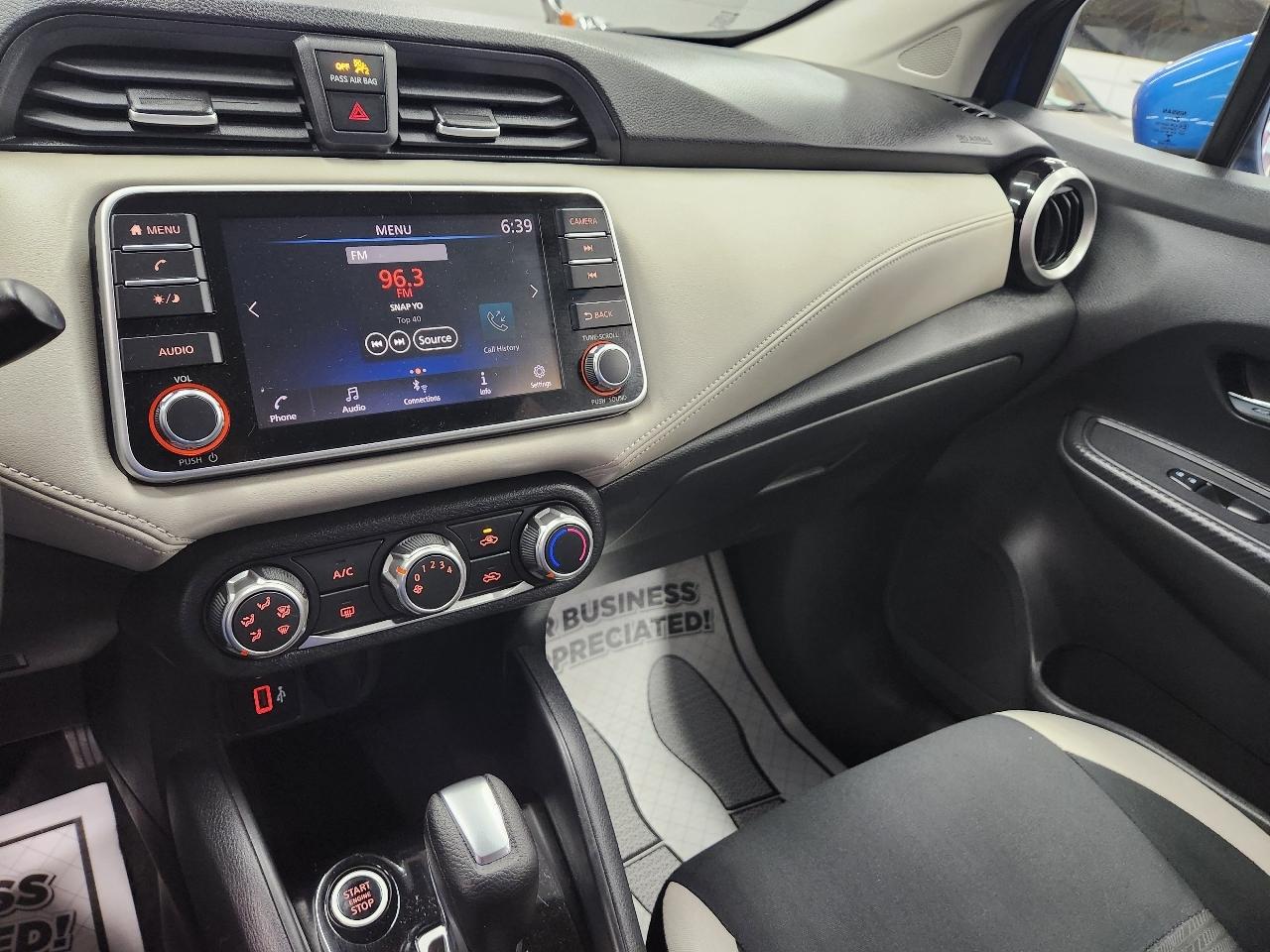 Nissan Versa SV 2020