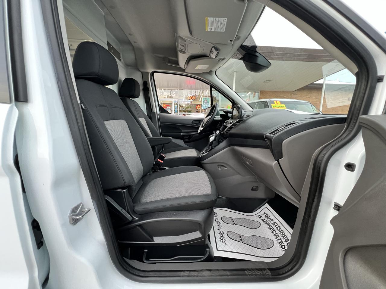 Ford Transit Connect XL 2022